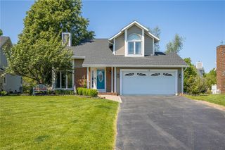 12 Hayfield, Henrietta, NY 14534