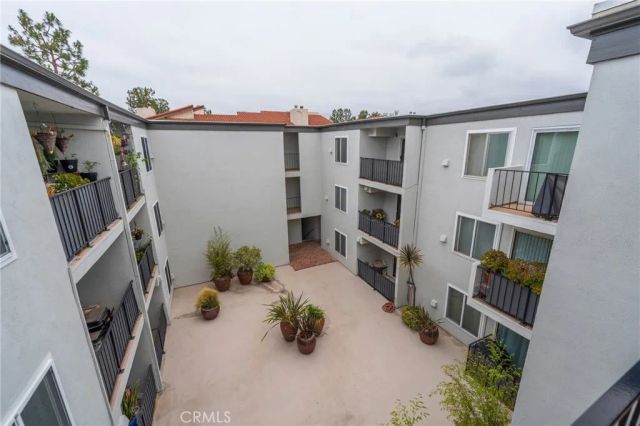 8163 Redlands Street 56, Playa Del Rey, CA 90293
