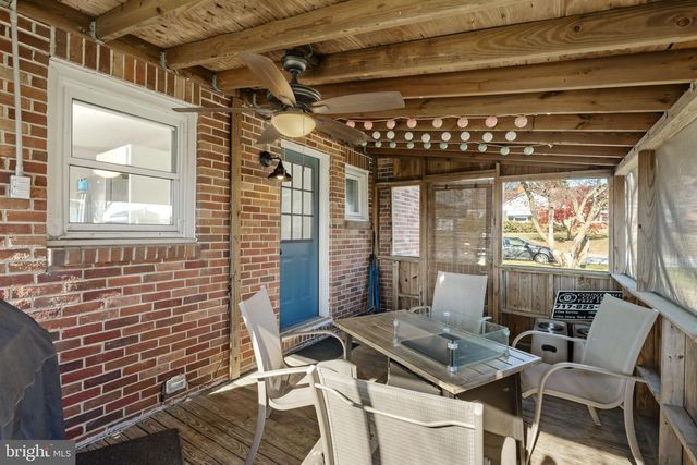 520 E LANCASTER ST, Red Lion, PA 17356