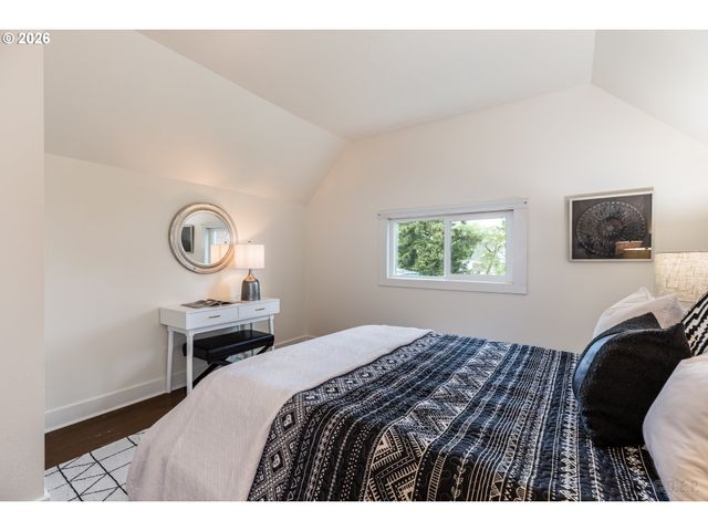 34697 PITTSBURG Rd, St Helens, OR 97051