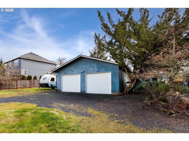 34697 PITTSBURG Rd, St Helens, OR 97051