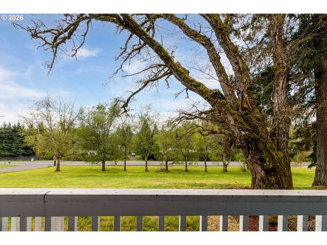 34697 PITTSBURG Rd, St Helens, OR 97051