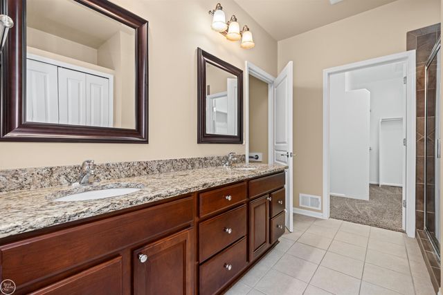 49723 Whisperwood Court, Macomb Twp, MI 48042