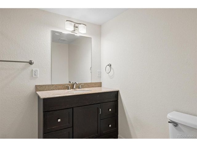 6050 Quail St, Arvada, CO 80004