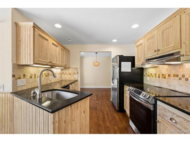 6050 Quail St, Arvada, CO 80004