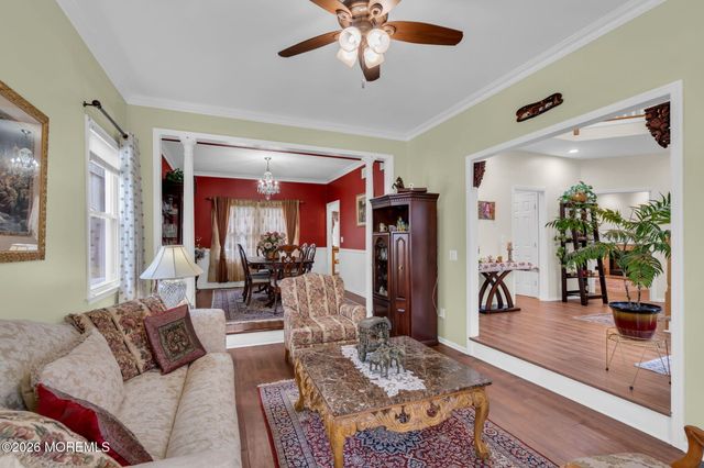 6 Johnny Drive, Farmingdale, NJ 07727