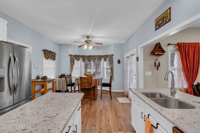 6 Johnny Drive, Farmingdale, NJ 07727