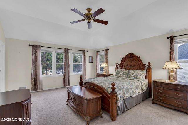 6 Johnny Drive, Farmingdale, NJ 07727