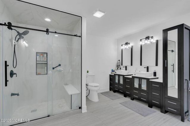 6 Johnny Drive, Farmingdale, NJ 07727