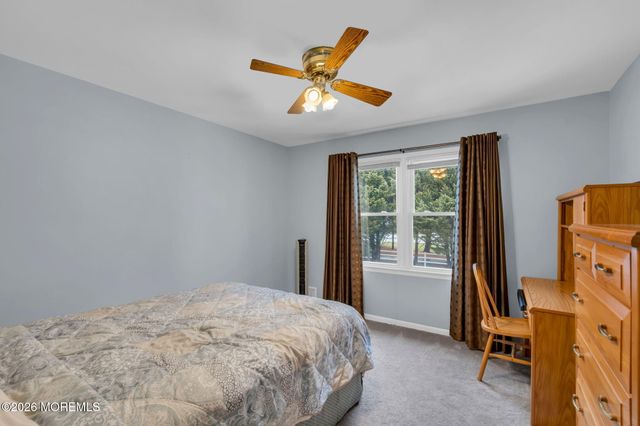 6 Johnny Drive, Farmingdale, NJ 07727