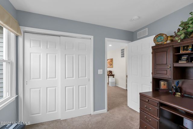 6 Johnny Drive, Farmingdale, NJ 07727