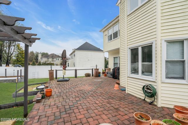 6 Johnny Drive, Farmingdale, NJ 07727