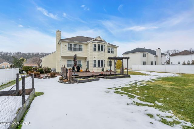 6 Johnny Drive, Farmingdale, NJ 07727