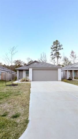 3109 Courtney Flower Drive, Conroe, TX 77301