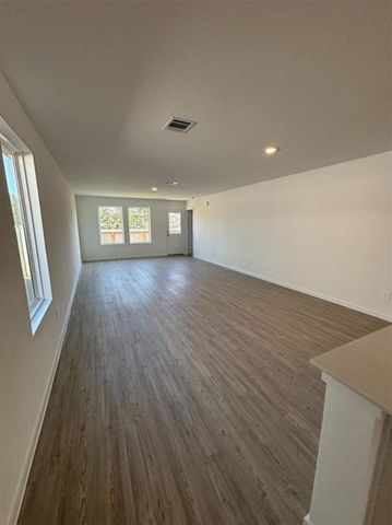 3109 Courtney Flower Drive, Conroe, TX 77301