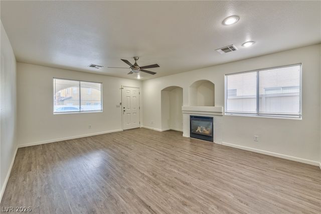 949 Medina De Leon Avenue, Henderson, NV 89015