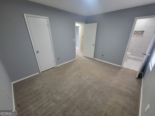 1085 Mainstreet Valley Drive, Stone Mountain, GA 30088