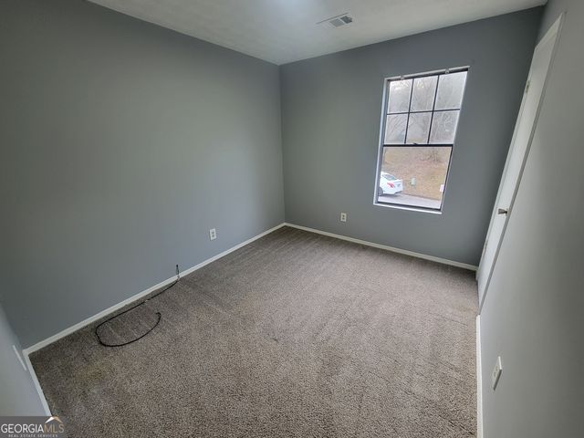 1085 Mainstreet Valley Drive, Stone Mountain, GA 30088