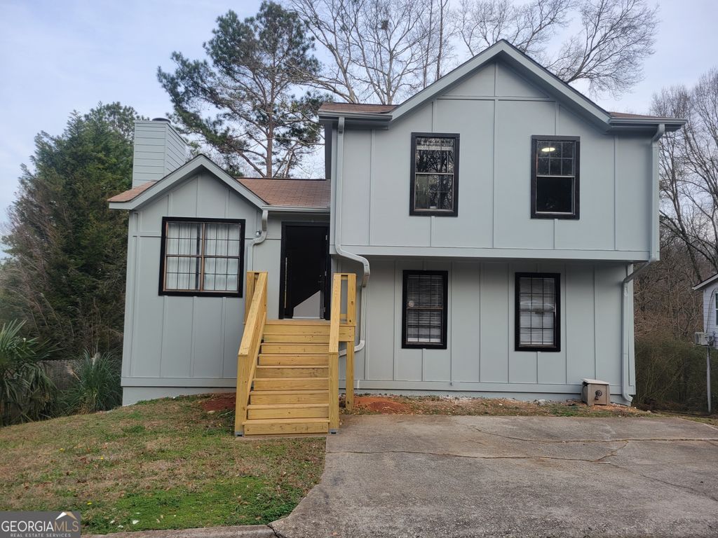 1085 Mainstreet Valley Drive, Stone Mountain, GA 30088