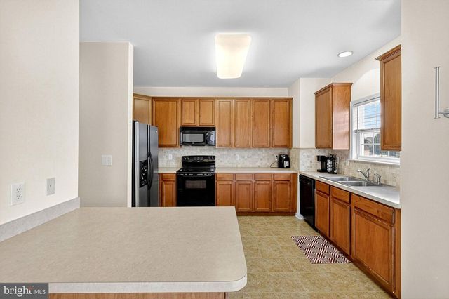 48 NICHOLAS DR, Dover, DE 19901
