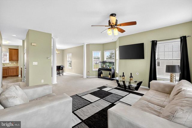 48 NICHOLAS DR, Dover, DE 19901