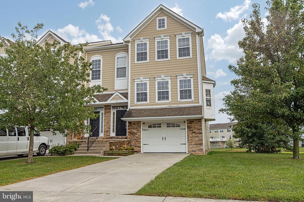 48 NICHOLAS DR, Dover, DE 19901