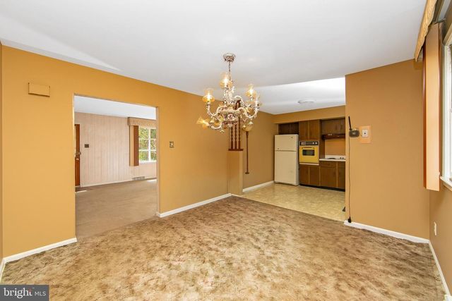 313 KINGS HWY, Clarksboro, NJ 08020