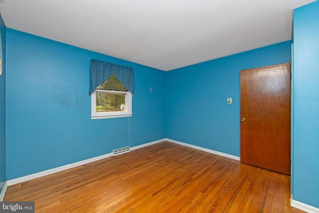 313 KINGS HWY, Clarksboro, NJ 08020