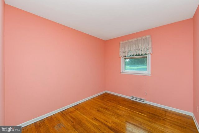 313 KINGS HWY, Clarksboro, NJ 08020