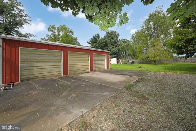 313 KINGS HWY, Clarksboro, NJ 08020