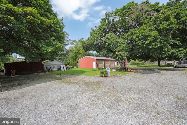 313 KINGS HWY, Clarksboro, NJ 08020