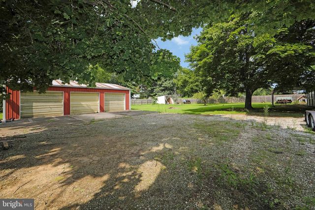 313 KINGS HWY, Clarksboro, NJ 08020
