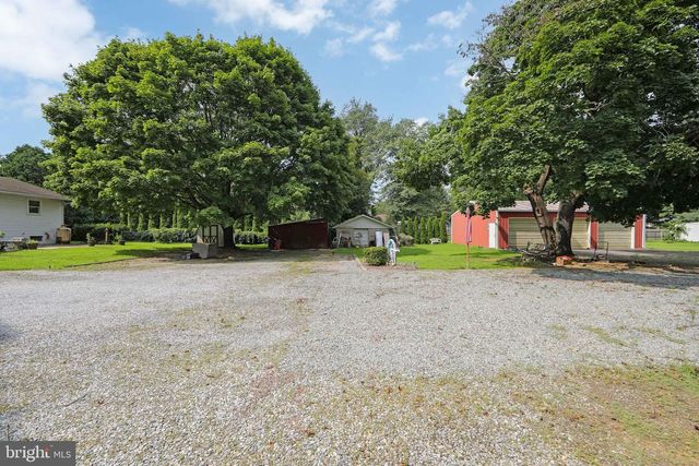 313 KINGS HWY, Clarksboro, NJ 08020