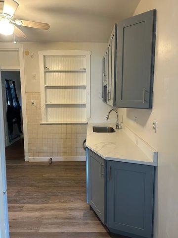 5021 W Belden Street 2W, Chicago, IL 60639