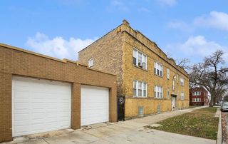5021 W Belden Street 2W, Chicago, IL 60639