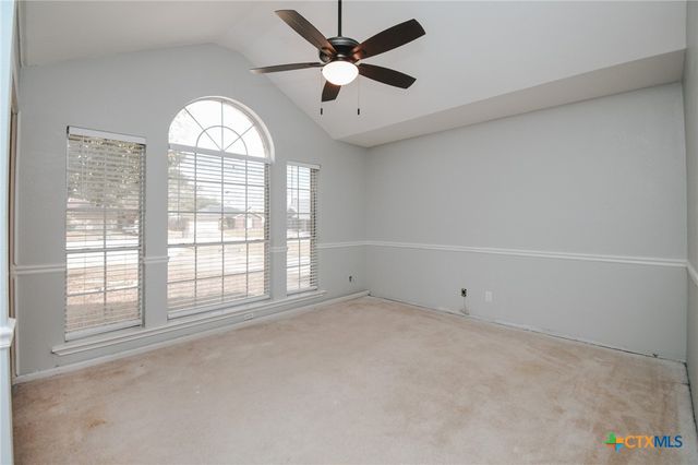 218 Sunset Drive, Victoria, TX 77901