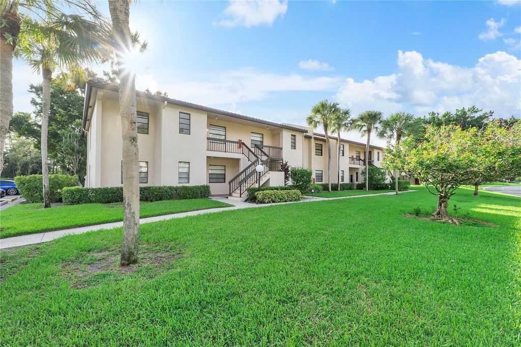 21542 Juego Circle 27h, Boca Raton, FL 33433