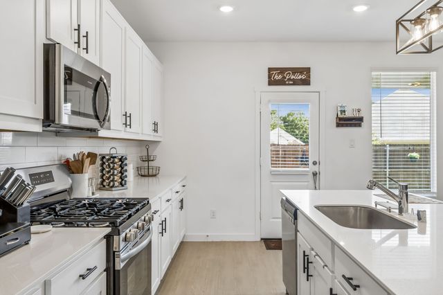1801 Rubber Fig Lane, Mckinney, TX 75071