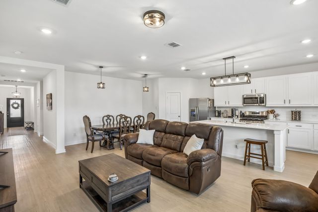 1801 Rubber Fig Lane, Mckinney, TX 75071