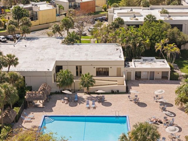 8075 SW 107th Ave 221, Miami, FL 33173