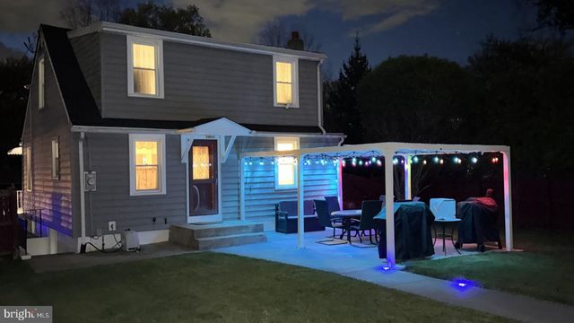 1605 N LINE ST, Lansdale, PA 19446