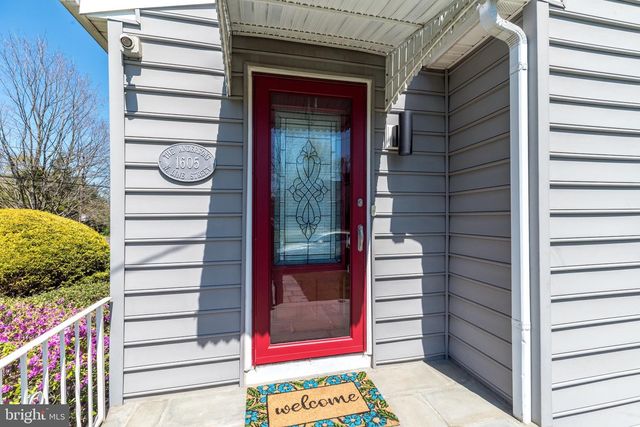 1605 N LINE ST, Lansdale, PA 19446