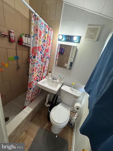 5007 OGLETHORPE ST, Riverdale, MD 20737