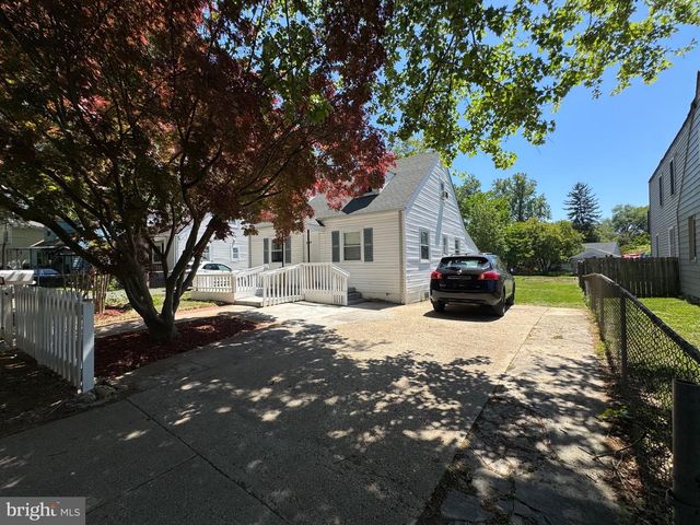 5007 OGLETHORPE ST, Riverdale, MD 20737
