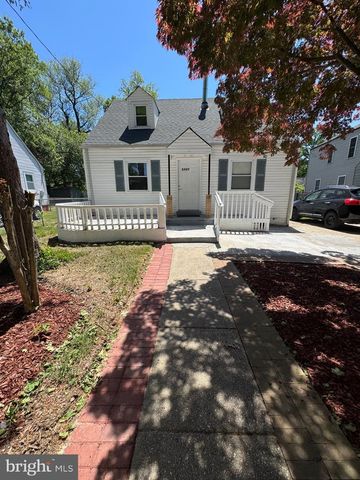 5007 OGLETHORPE ST, Riverdale, MD 20737