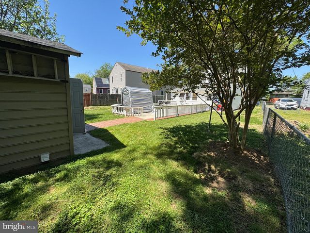 5007 OGLETHORPE ST, Riverdale, MD 20737
