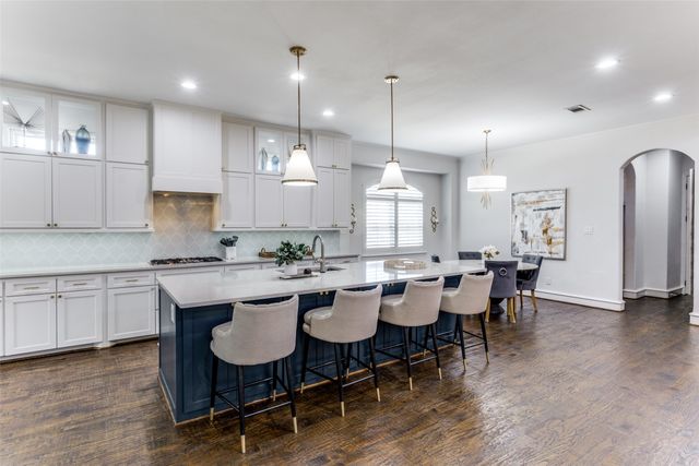 8003 Deer Trail Drive, Dallas, TX 75238