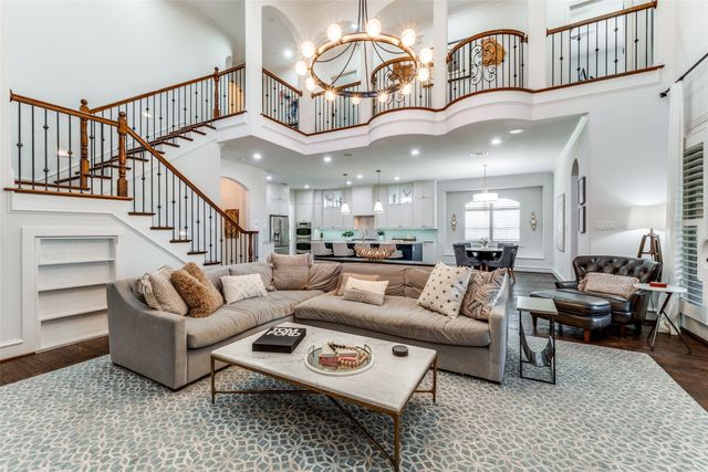 8003 Deer Trail Drive, Dallas, TX 75238