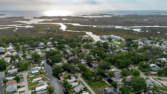 5323 CIRCLE DRIVE, Weeki Wachee, FL 34607
