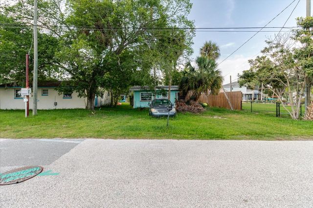 5323 CIRCLE DRIVE, Weeki Wachee, FL 34607